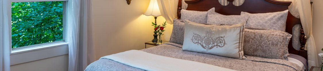 Bedroom photo of Eaton Square Suite