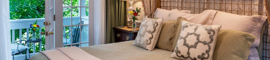 Living room photo of Hyde Park Suite